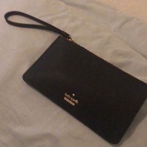 TRADING‼️DO NOT BUY Small Clutch/wallet